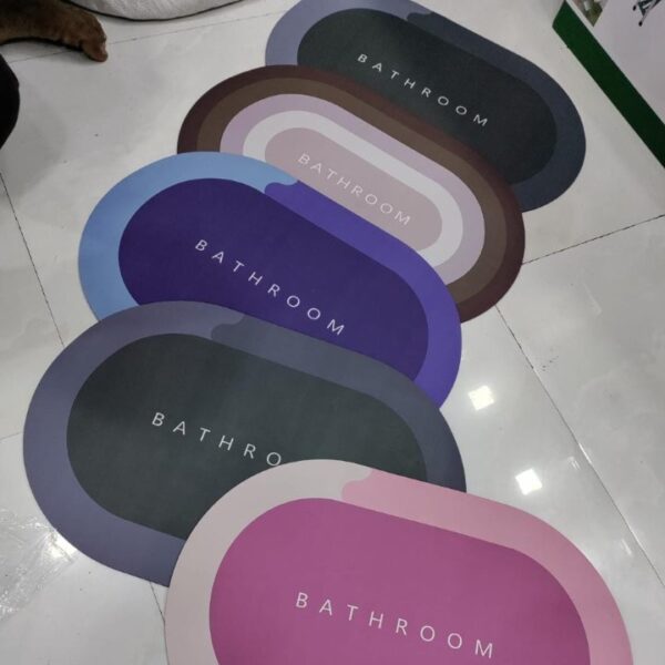 Water Absorbing Bathroom Mat – Quick Dry Anti-Slip Floor Mat