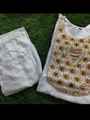 Women’s Reyon Kurti with Pants – 2 Piece Comfortable Ethnic Set